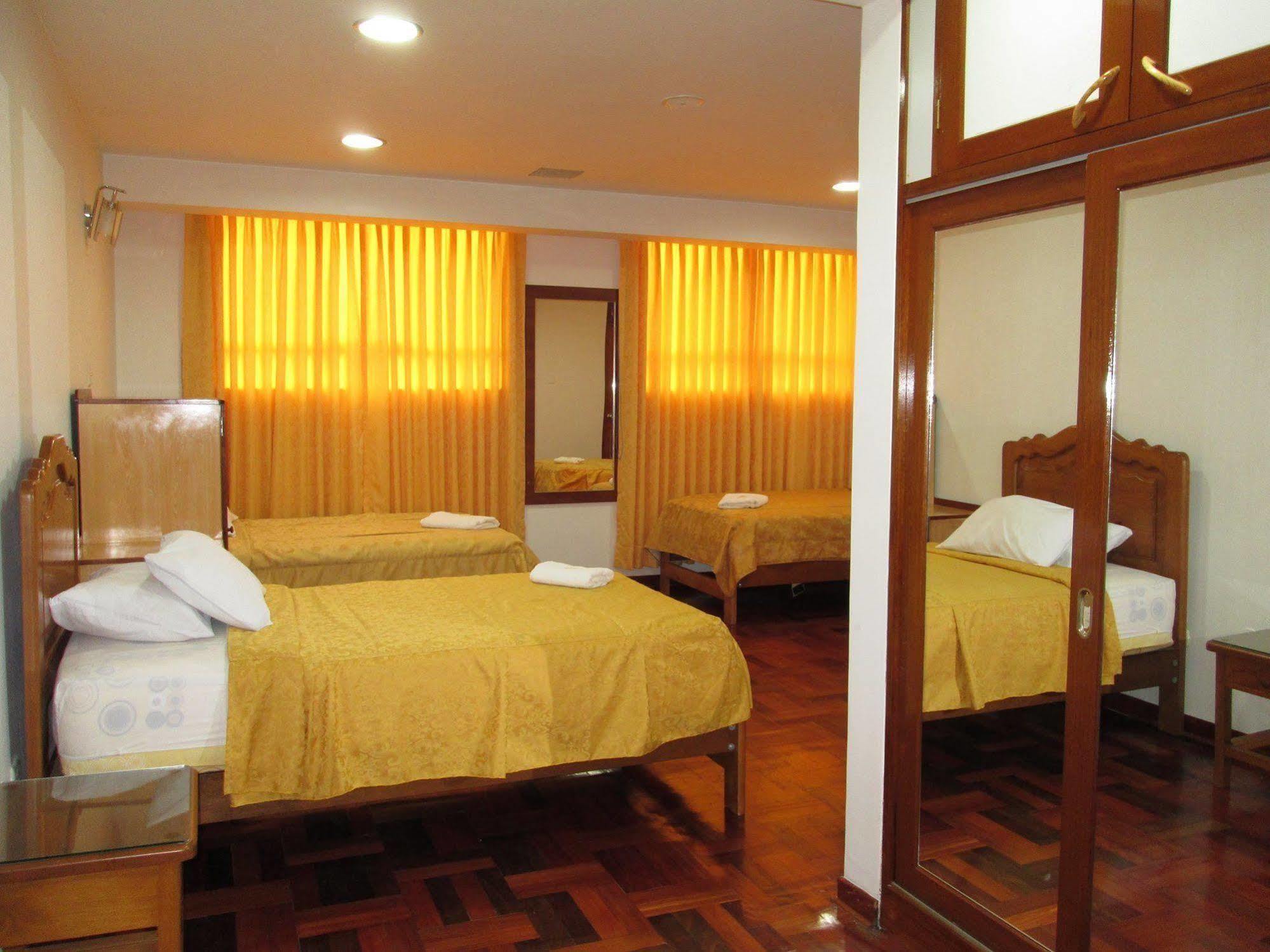 Hotel Panamericano Lima Exterior photo
